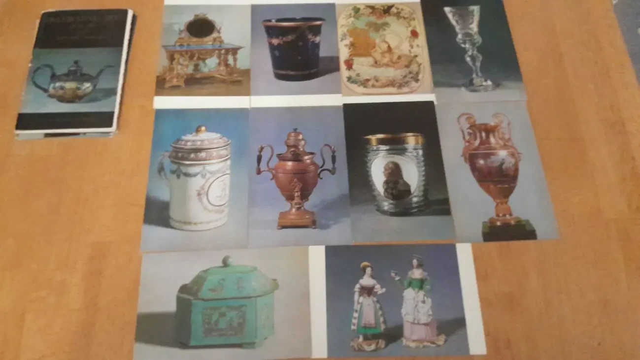 Открытки. Прикладное искусство 18-19 в. Гос. Музей.1975 г.