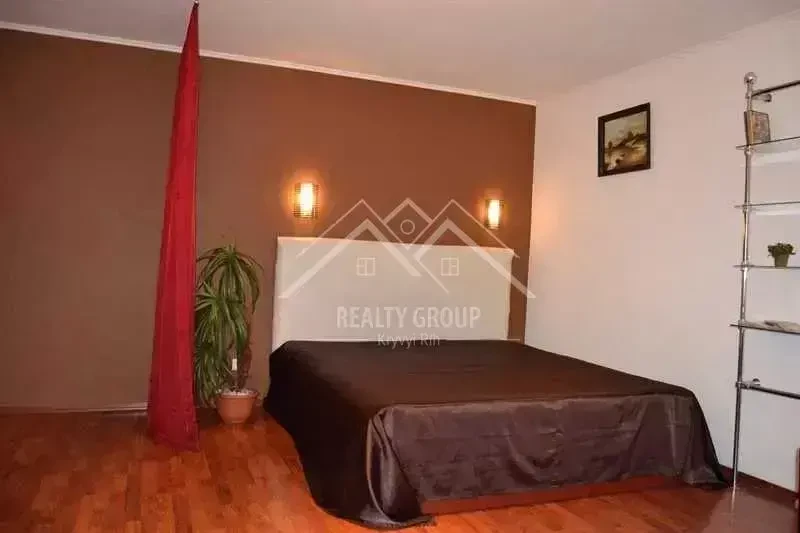 Оренда 1к студії по вул.Металургів 3