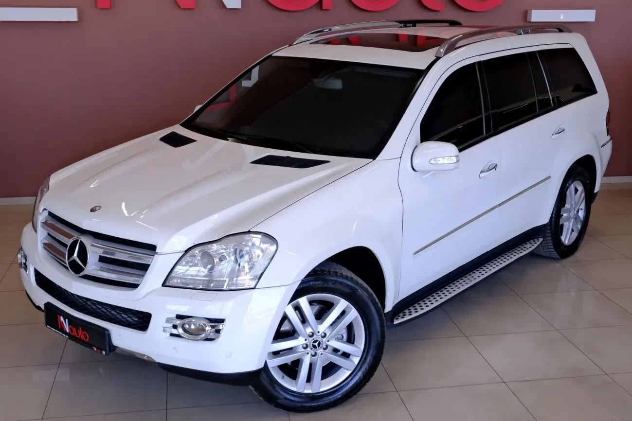Mercedes GL-Class 2