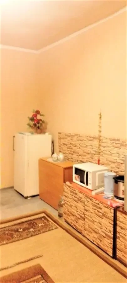 Будівельників-1, здам окрему кімнату в 3-кімн.кв-рі, 3500 грн 6