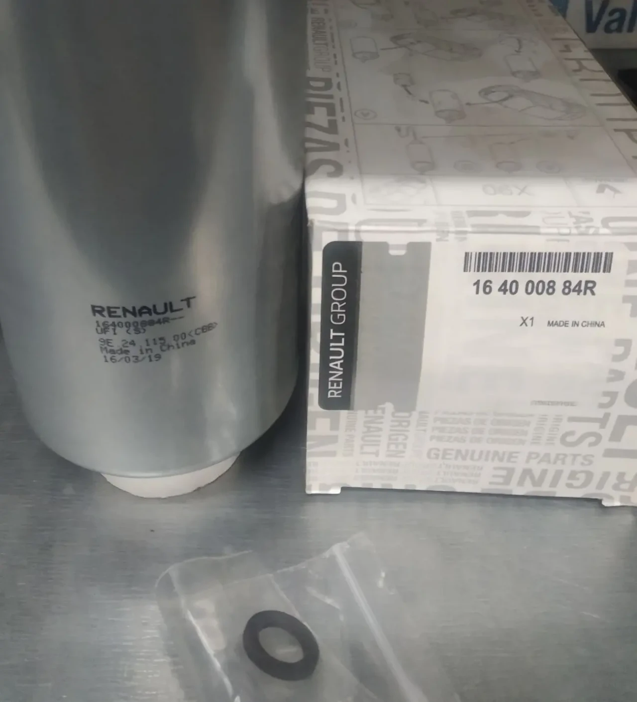 164000884R	ФІЛЬТР ПАЛИВНИЙ ДИЗЕЛЬ