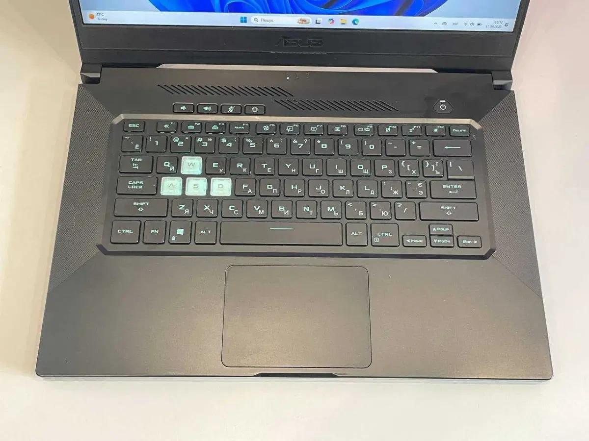 Игровой Ноутбук Asus  i7-11370H 40 GB Ram 1TB SSD NVIDIA 3070 8 GB 3