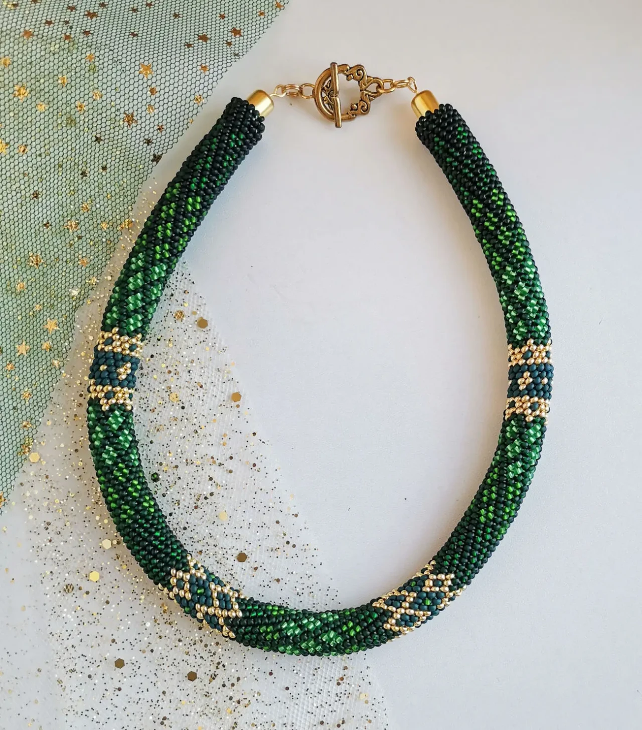 Прикраса із бісеру джгут-кольє Смарагдові чари 9