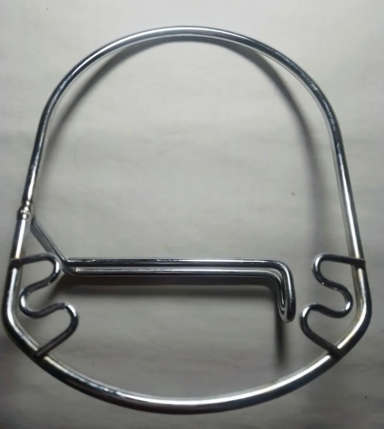 Держатель туалетной бумаги металл хром, большой под втулку, присоски 2