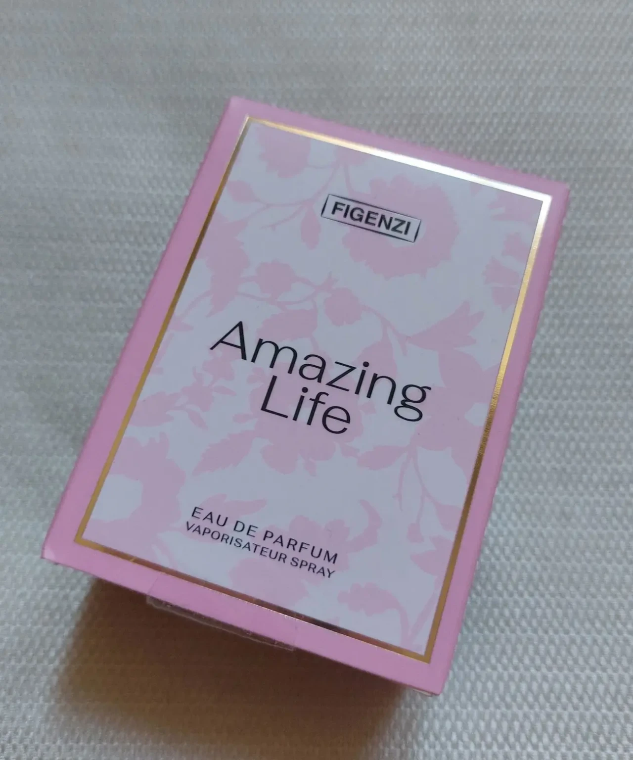 Новая женская парфюмированная вода Amazing Life Figenzi 15 мл 2