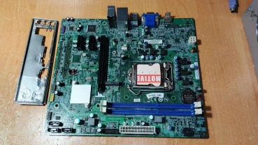 ECS H110H4-CM2 S1151 2xDDR3L (Уценка-читать) под XEON E3 1200 V5