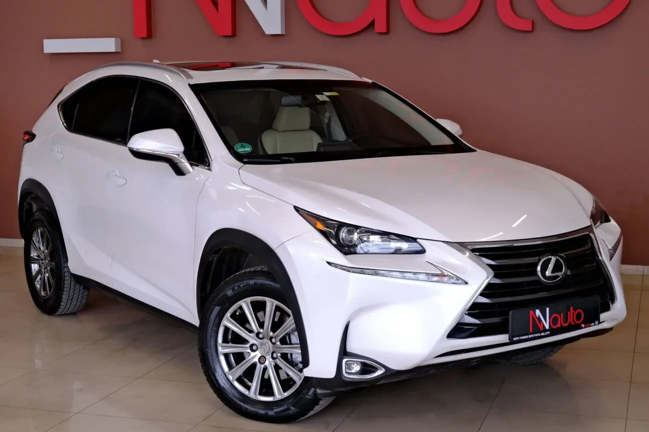 Lexus NX200t 4