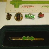 Значки для колекції (по 20 грн)