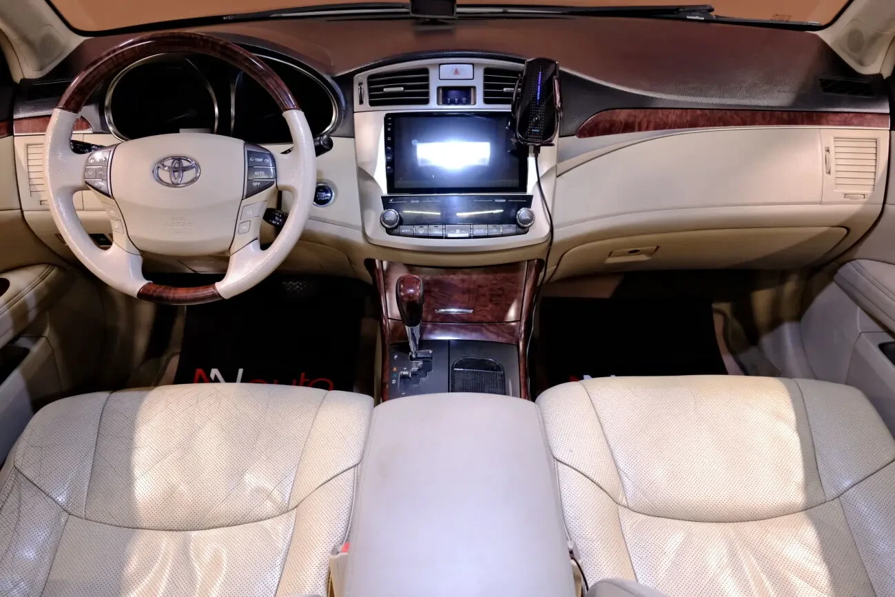 Toyota Avalon 7