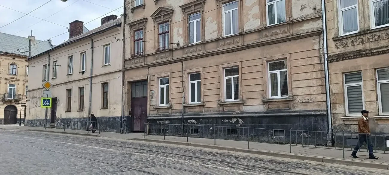 Продаж 2-кімнатної квартири в ближньому центрі Львова
