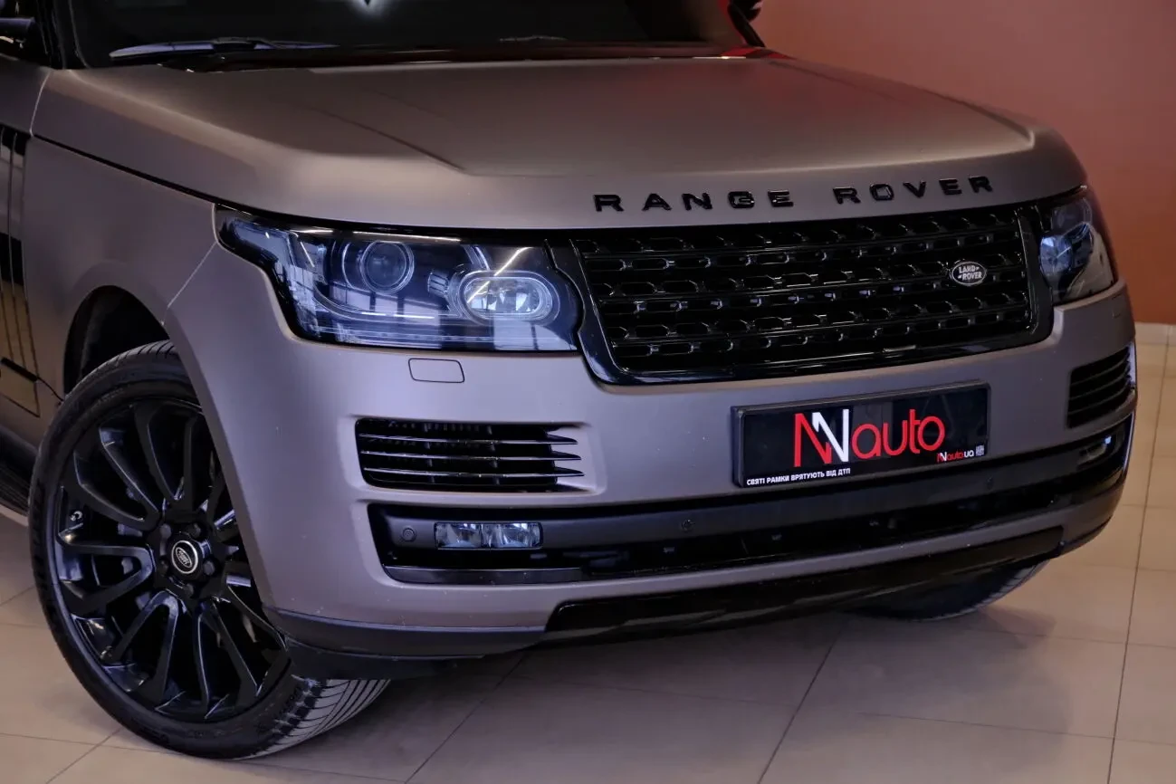 Land Rover Range Rover Vogue 3