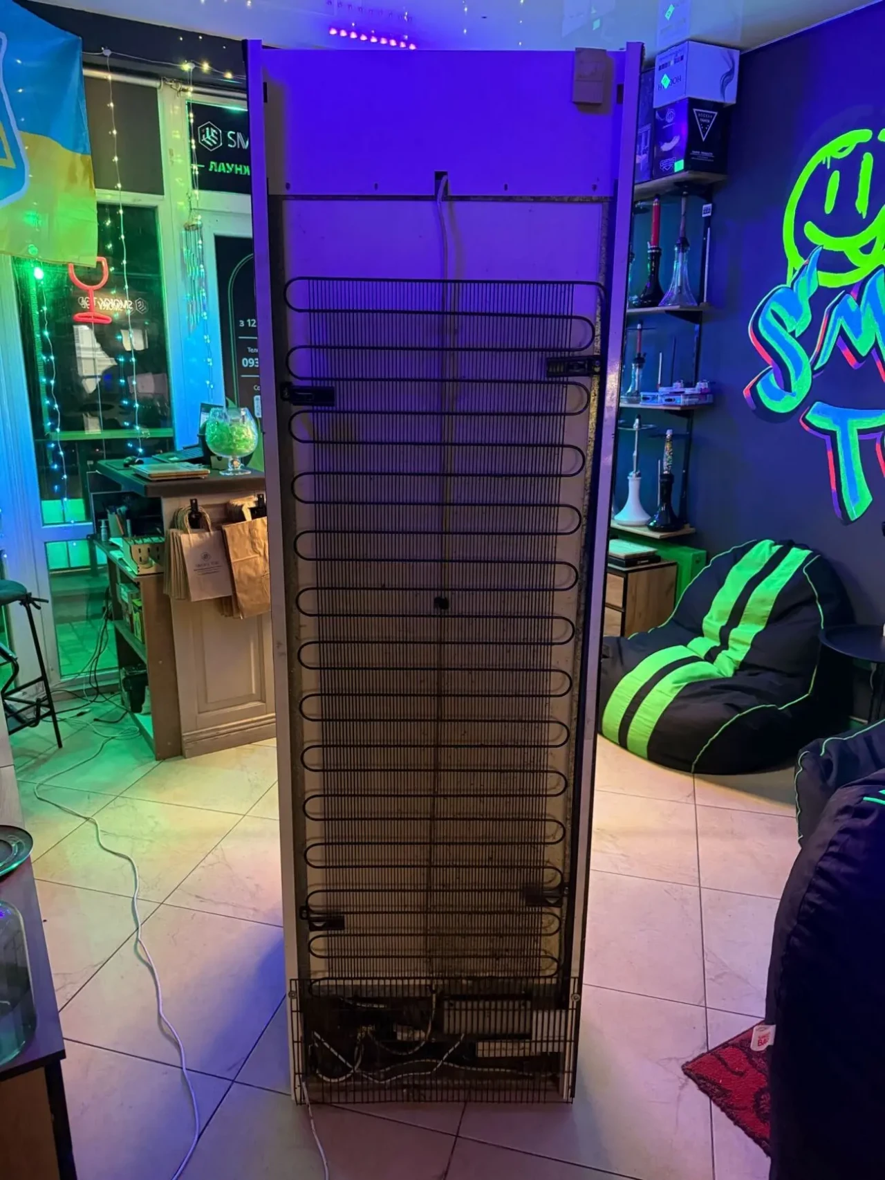 Холодильник вітринний холодильна шафа 4