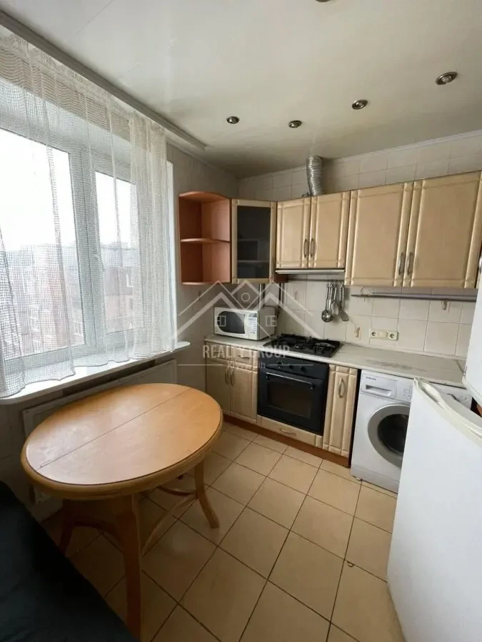 Оренда 2к квартири з автономним опаленням