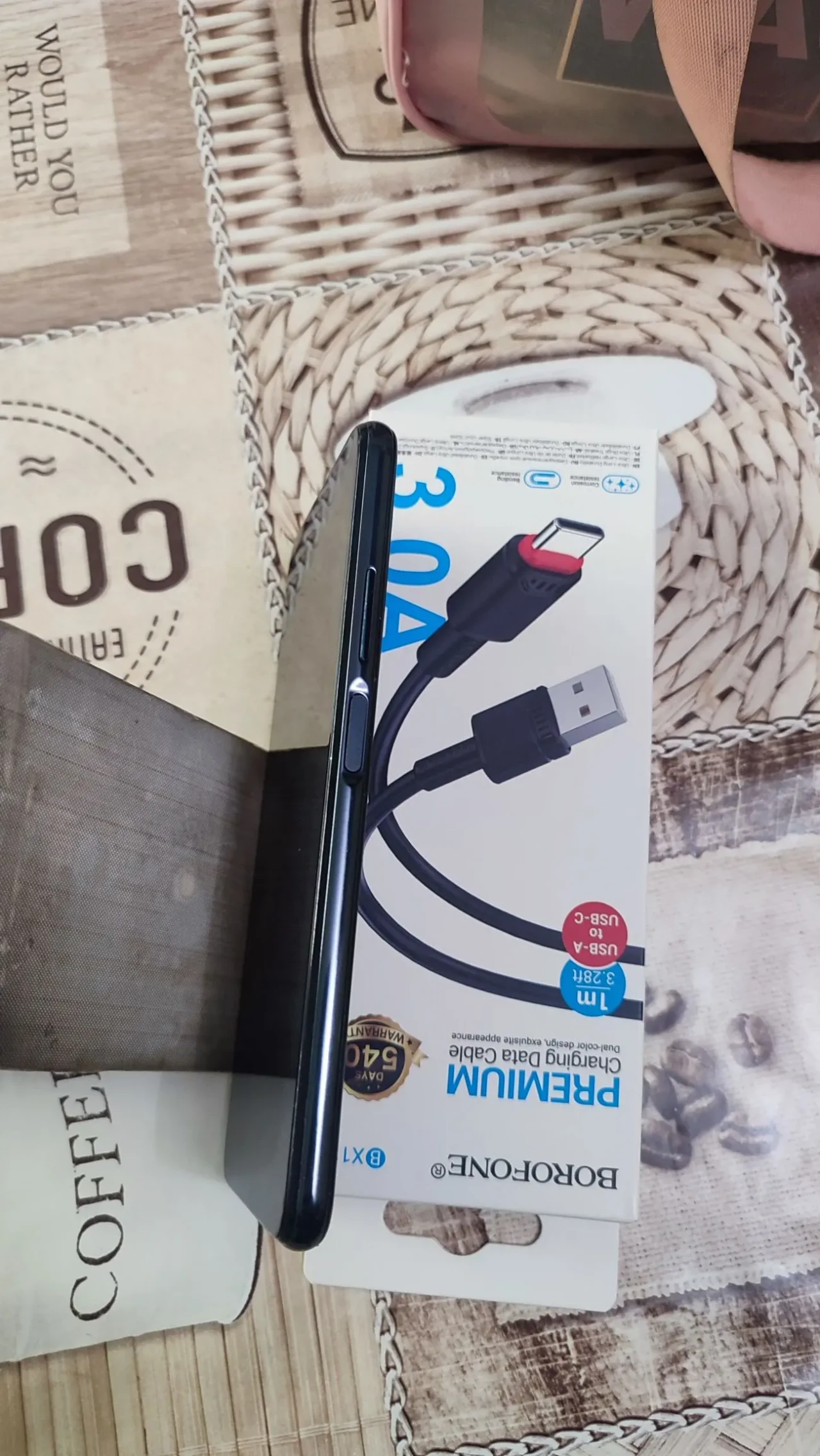 Продам смартфон Huawei Honor 20 YAL-L21 6/128GB ,стан гарний. 3