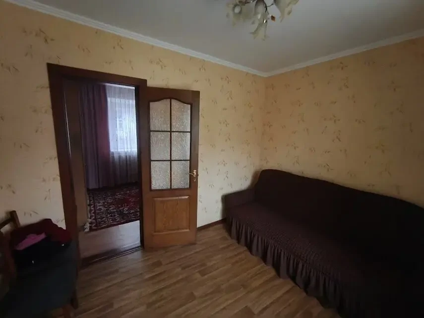 Продам частину будинку в Боровій 6