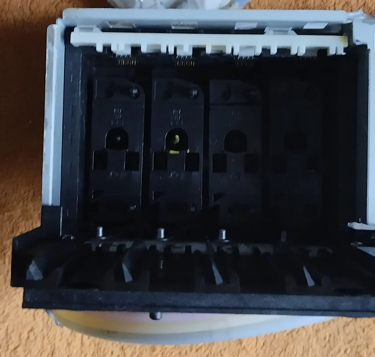 Блок демферов зі шлейфом подачі 4