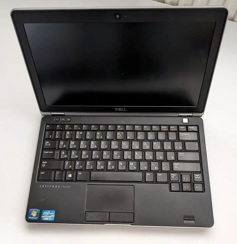 ноутбук DELL Latitude E6230 Intel Core i7-3520M 4GB SSHD 500GB 4