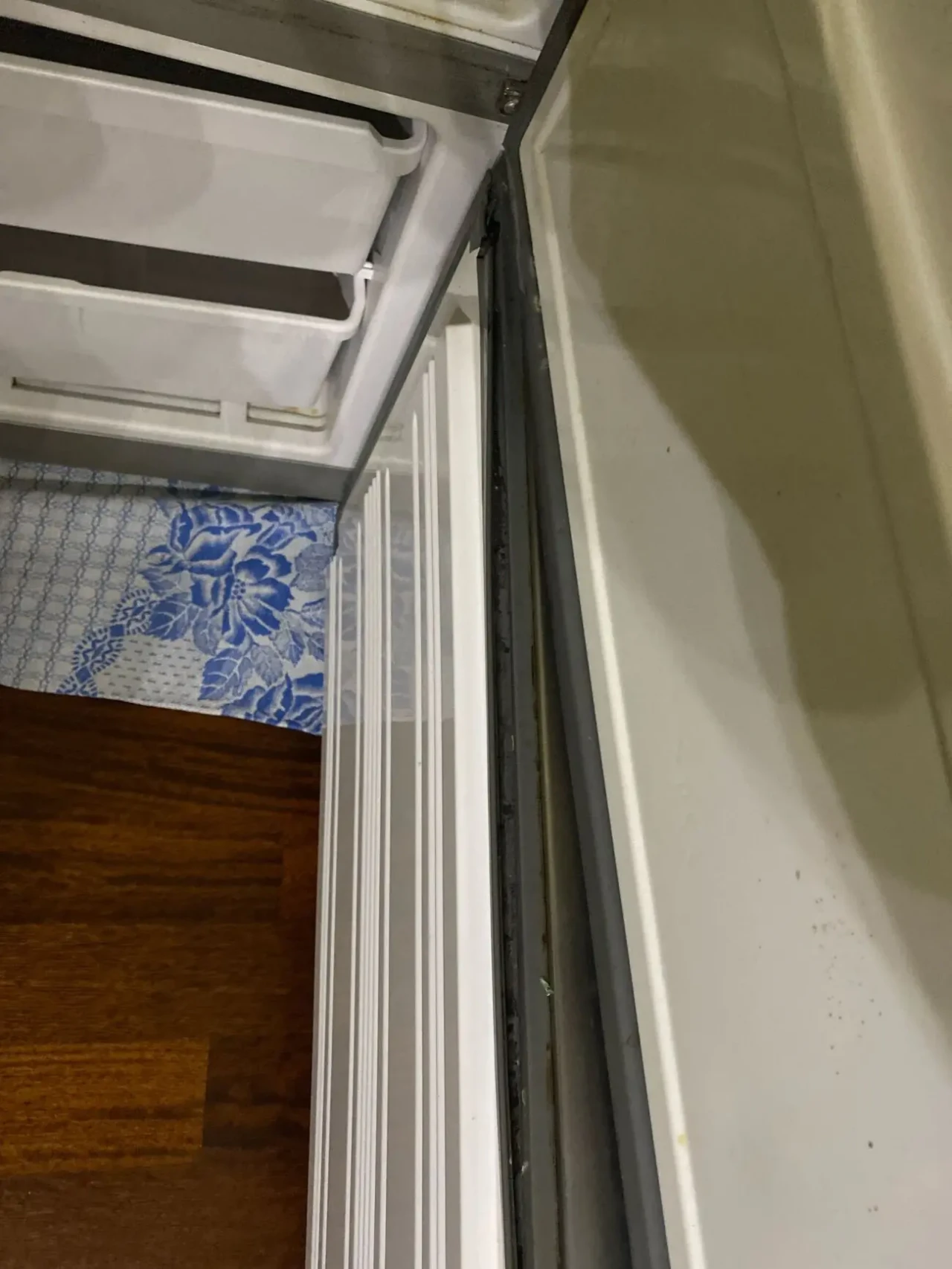 Холодильник Liebherr. 9