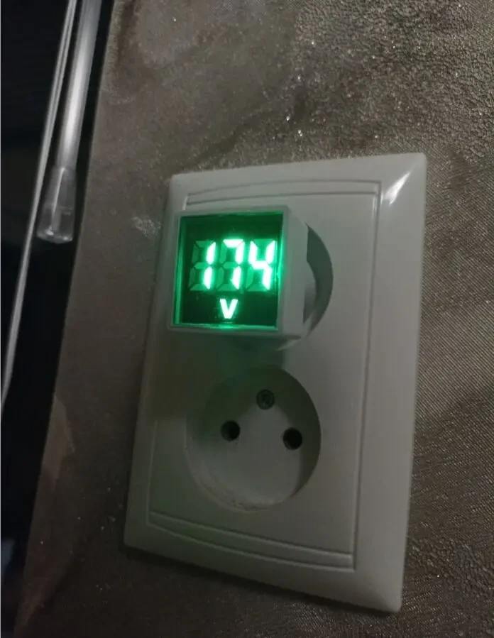 Показчик індикатор вольтажу 2