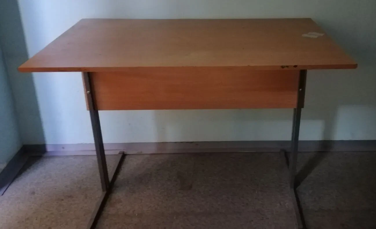 Стіл офісний 5