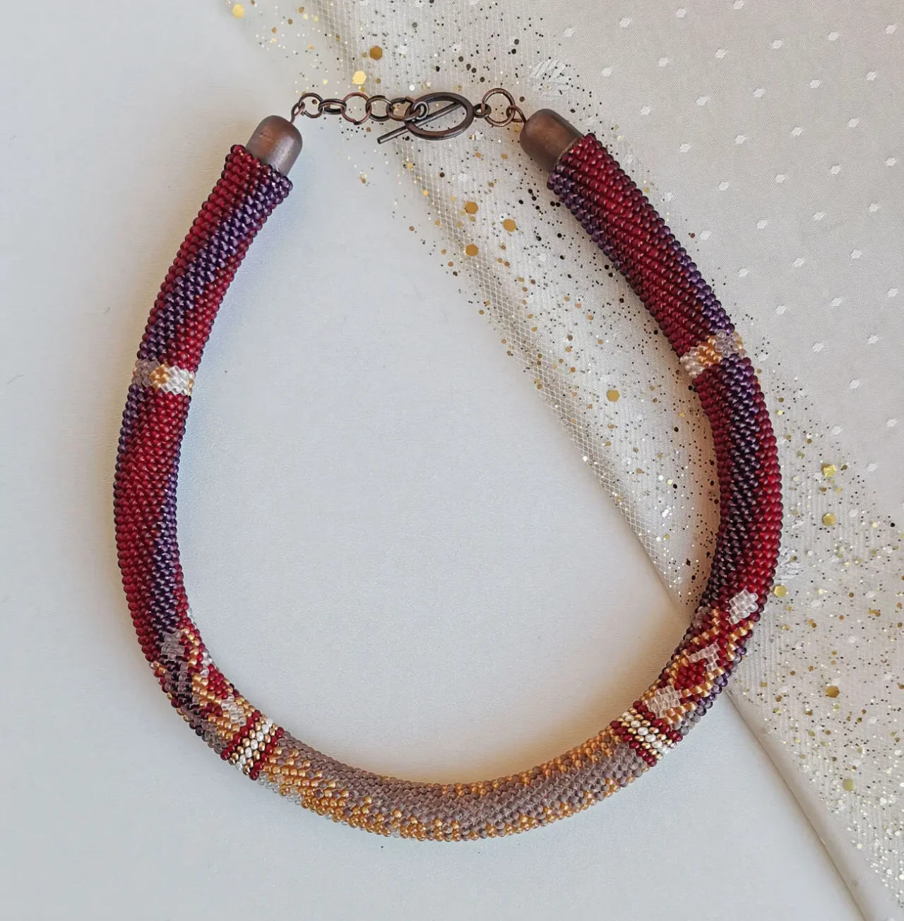 Прикраса із бісеру кольє-джгут Елегія