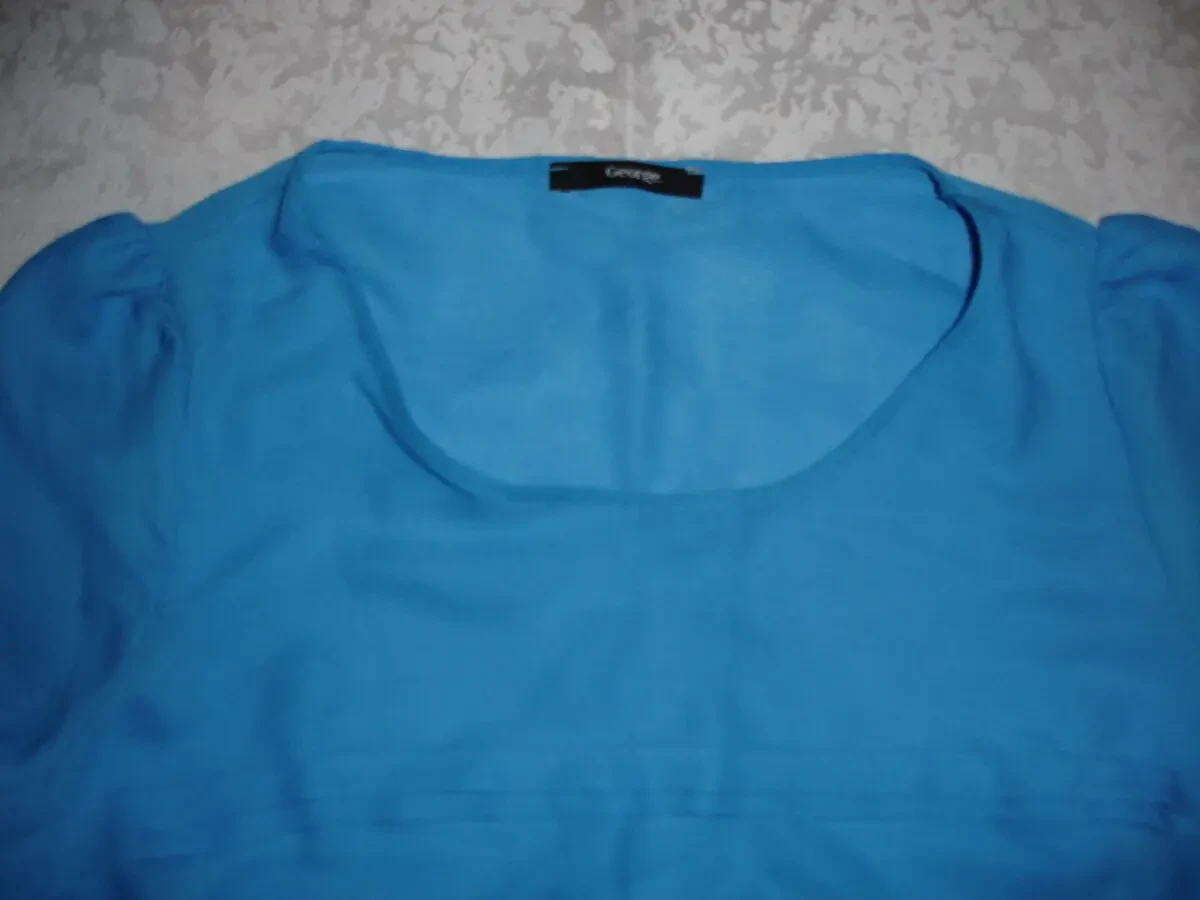 БЛУЗА/блузка 46-48 р. БРЕНДОВА. Блакитна. Літня. Короткий рукав. 2