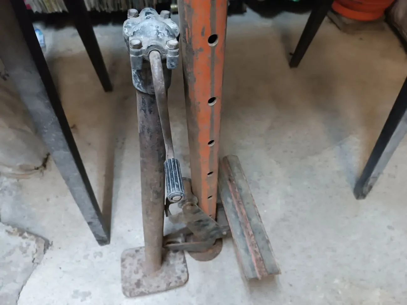 Опрокидыватель для легкового автомобиля 4