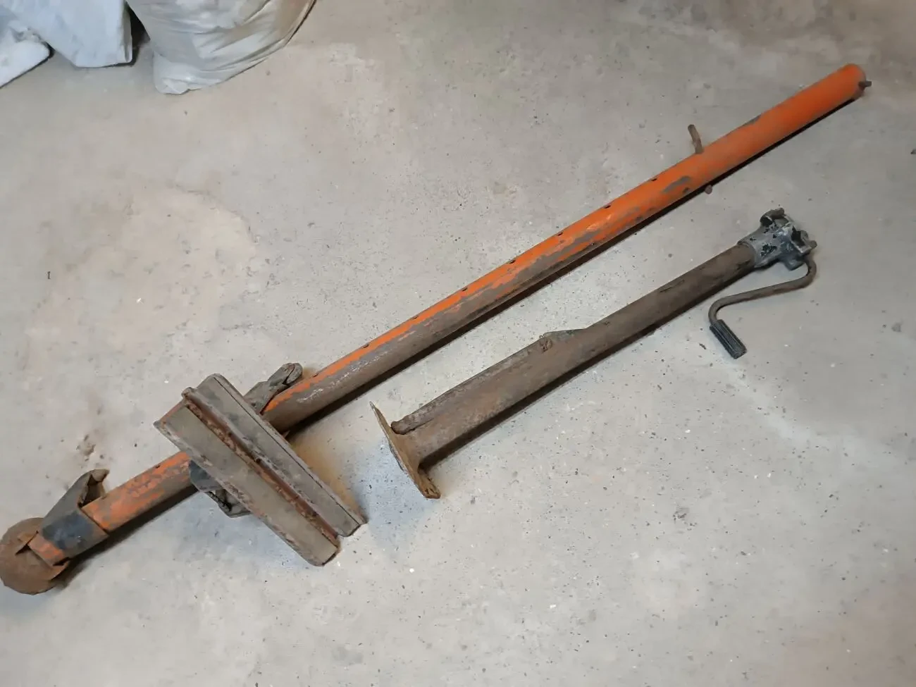 Опрокидыватель для легкового автомобиля 3