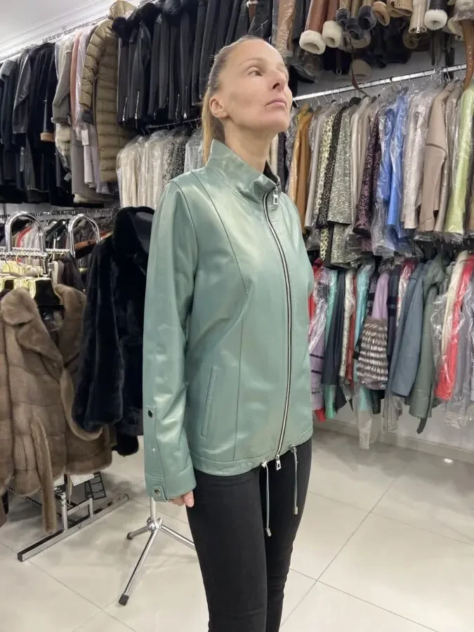 Жіноча шкіряна куртка оливкова,мятна
