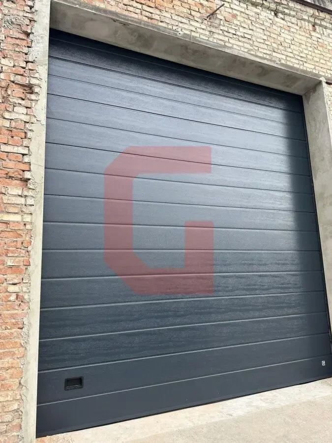 Гаражні секційні ворота GANT  Монтаж та Сервіс  Київ та обл 2