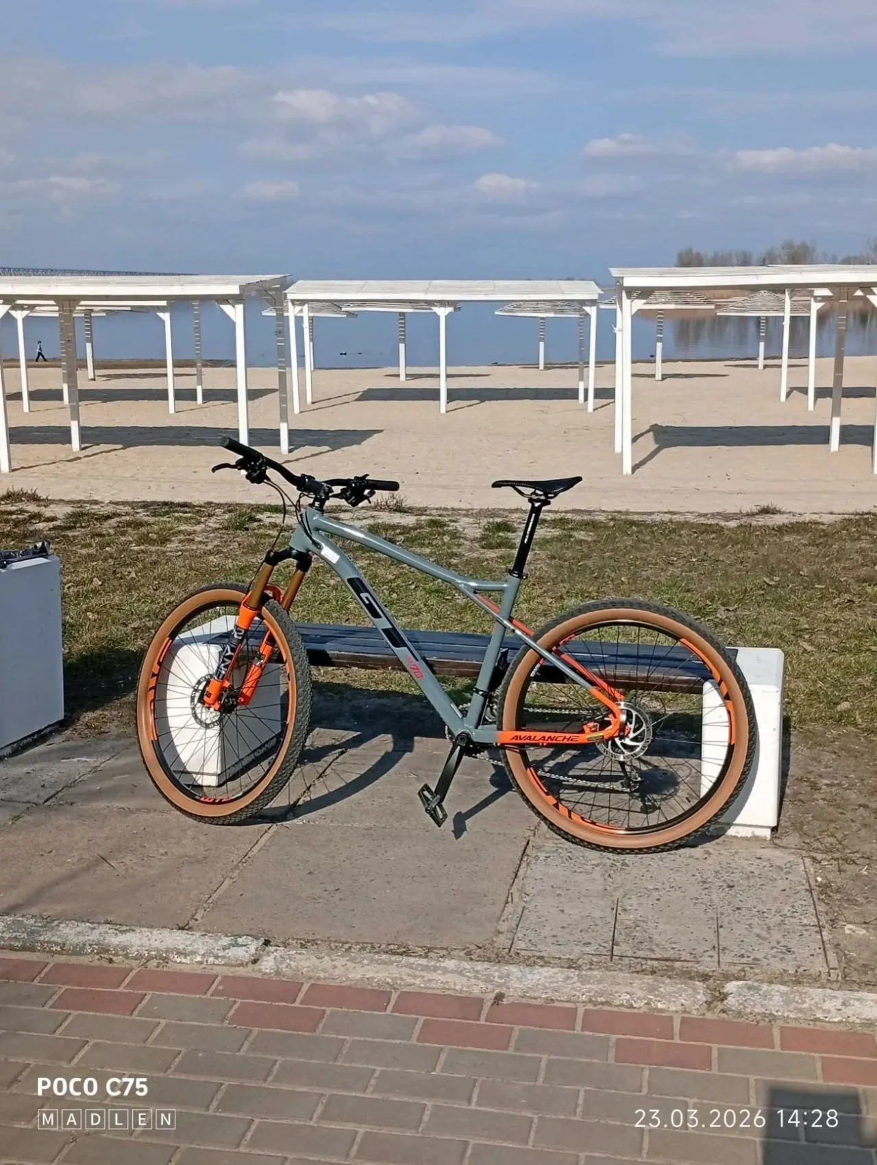 Велосипед Gt Avalanche L (170-185см) 6