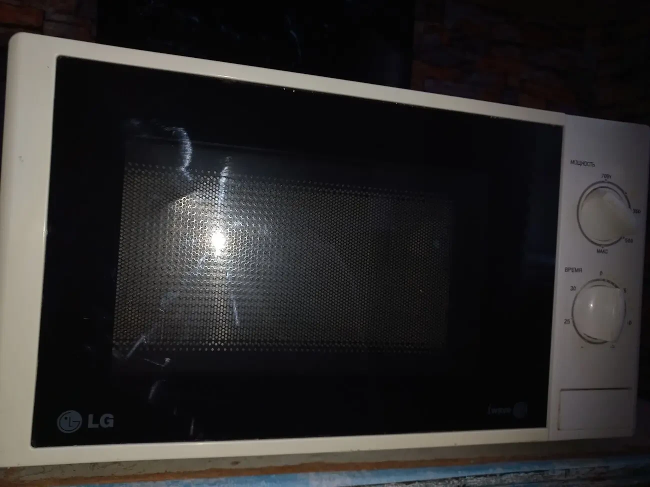 Брендовая микроволновая печь LG. Механика. Микроволновка. СВЧ. 4