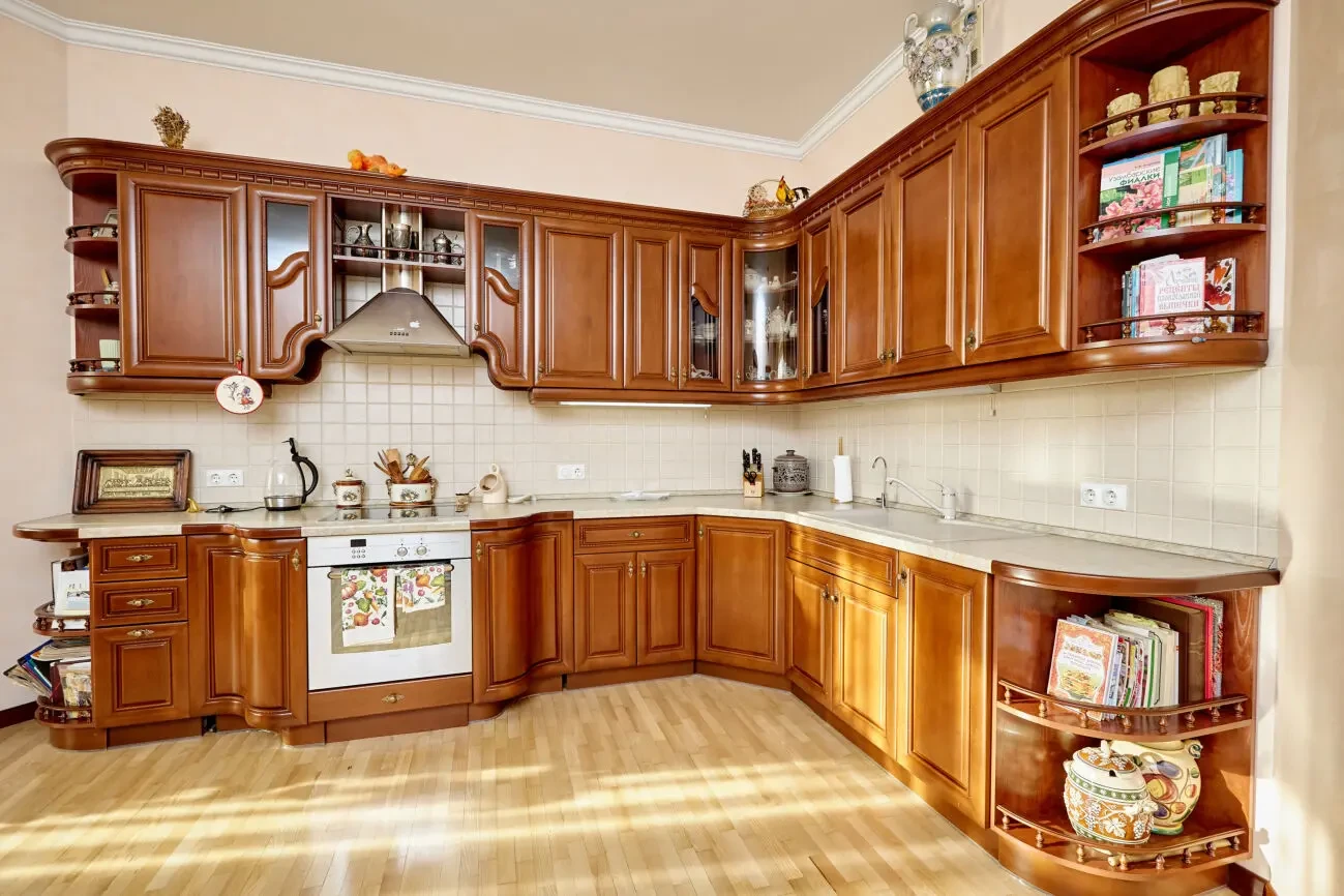 Продаж 3 кімн Старонаводницька,13 6