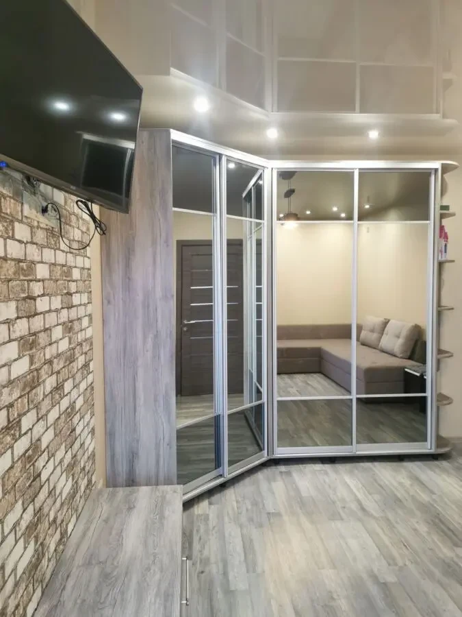 Продаж 1 кімн вул.Чорних Запорожців ( П. Запорожця), 26А 2