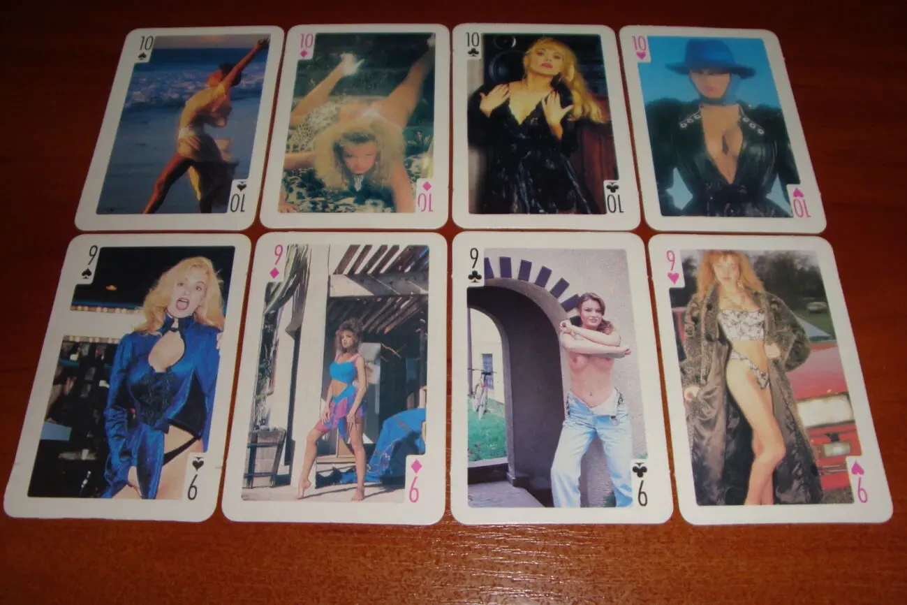 Игральные карты Красавицы 6 4