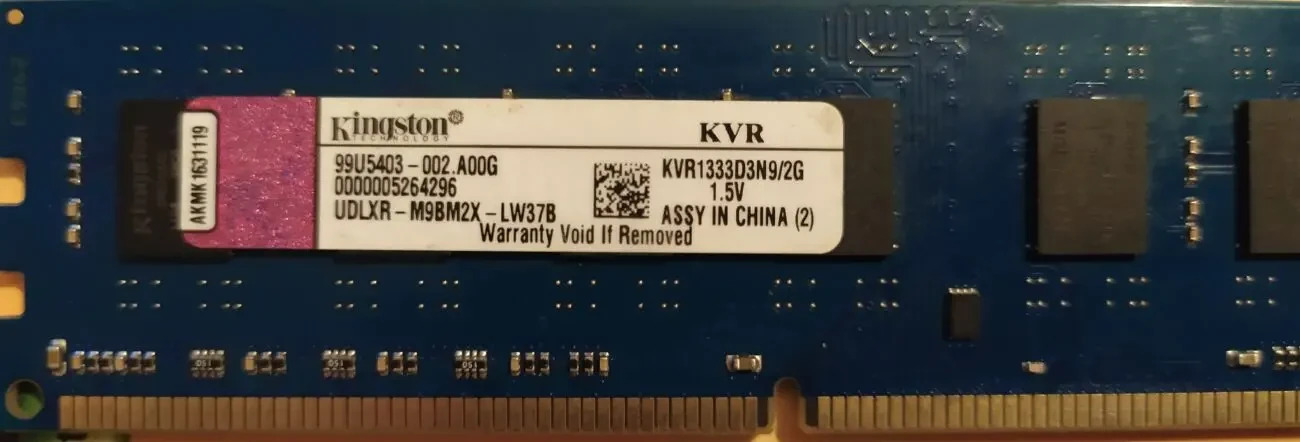 Оперативная память Kingston KVR1333D3N9/2G 2