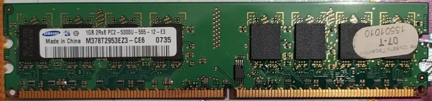 Оперативная память Samsung M378T2953EZ3-CE6