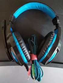 Наушники с микрофоном Outbreak MT3602