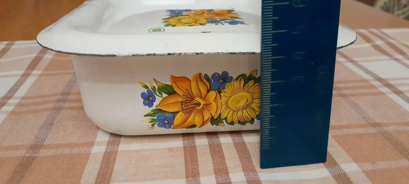 Ёмкость для хранения продуктов. Ретро 3