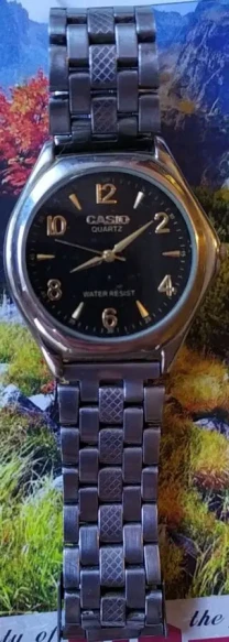 Часы наручные мужские фирменные CASIO (под ремонт)