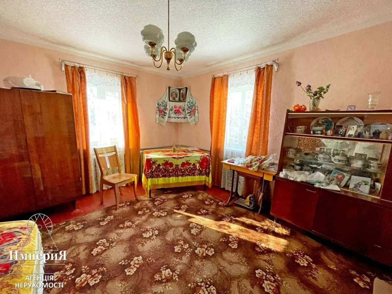 Дом с коммуникациями возле озера в Быковой Гребле. 5