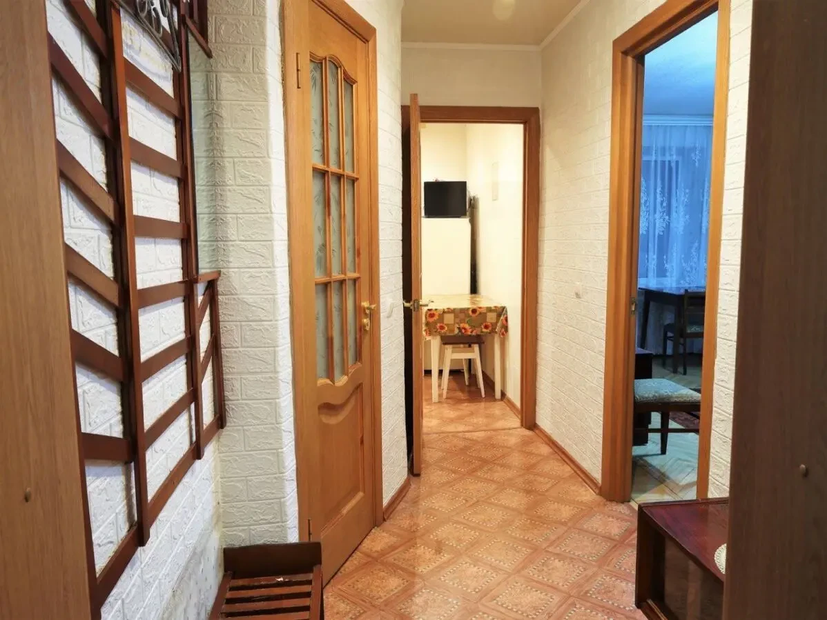 Сдам 1 ком кв на пр.Поля в районе Уюта. 2