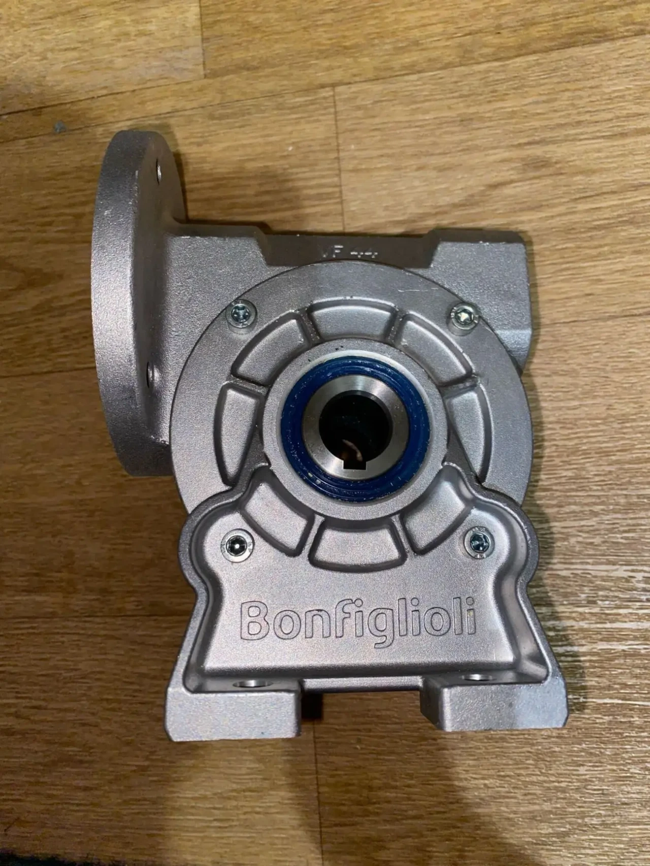 Червячний редуктор Bonfiglioli VF44 A 10P71B14 B3 2