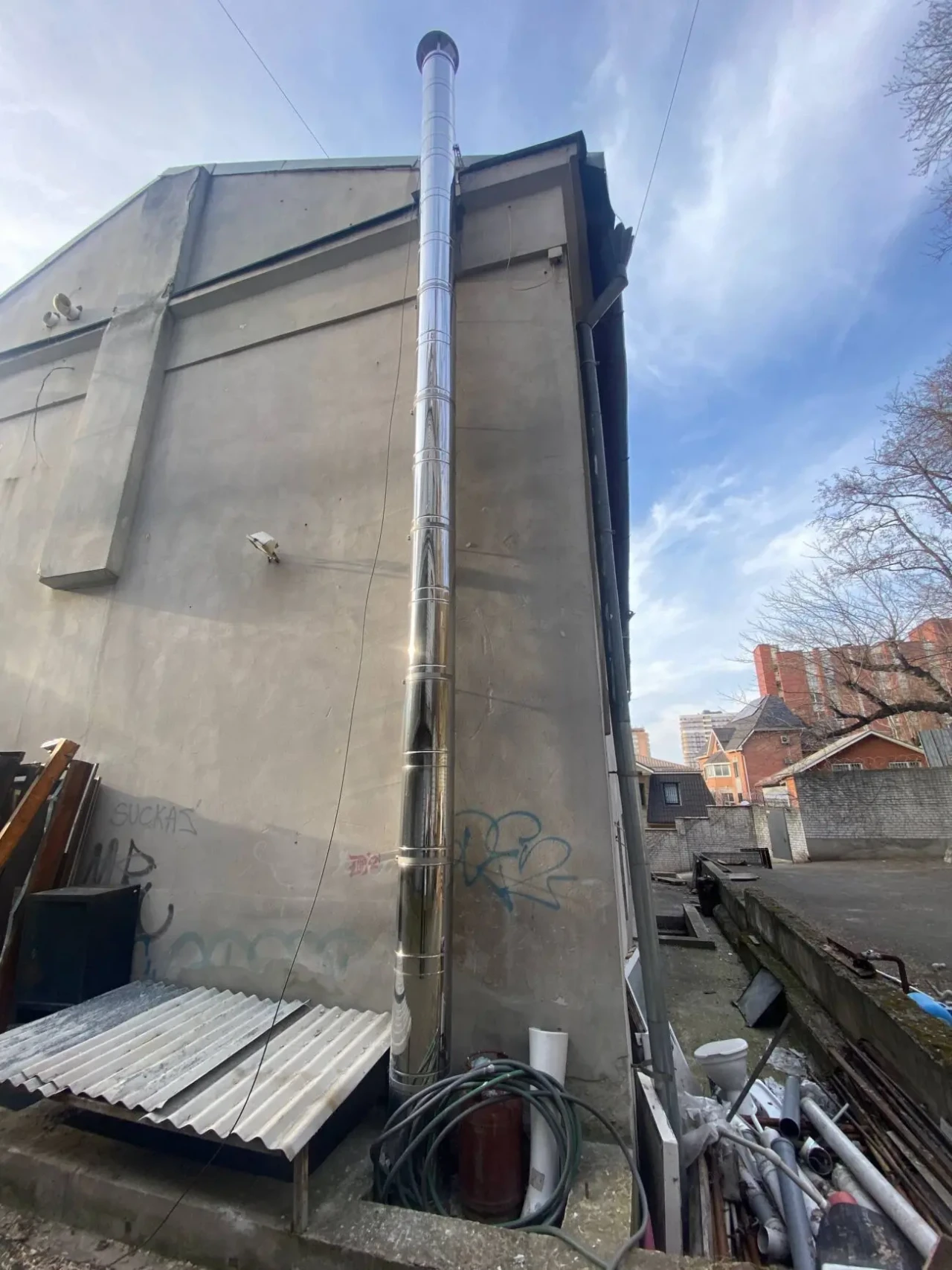 Здам окрему будівлю в центрі Дніпра 2