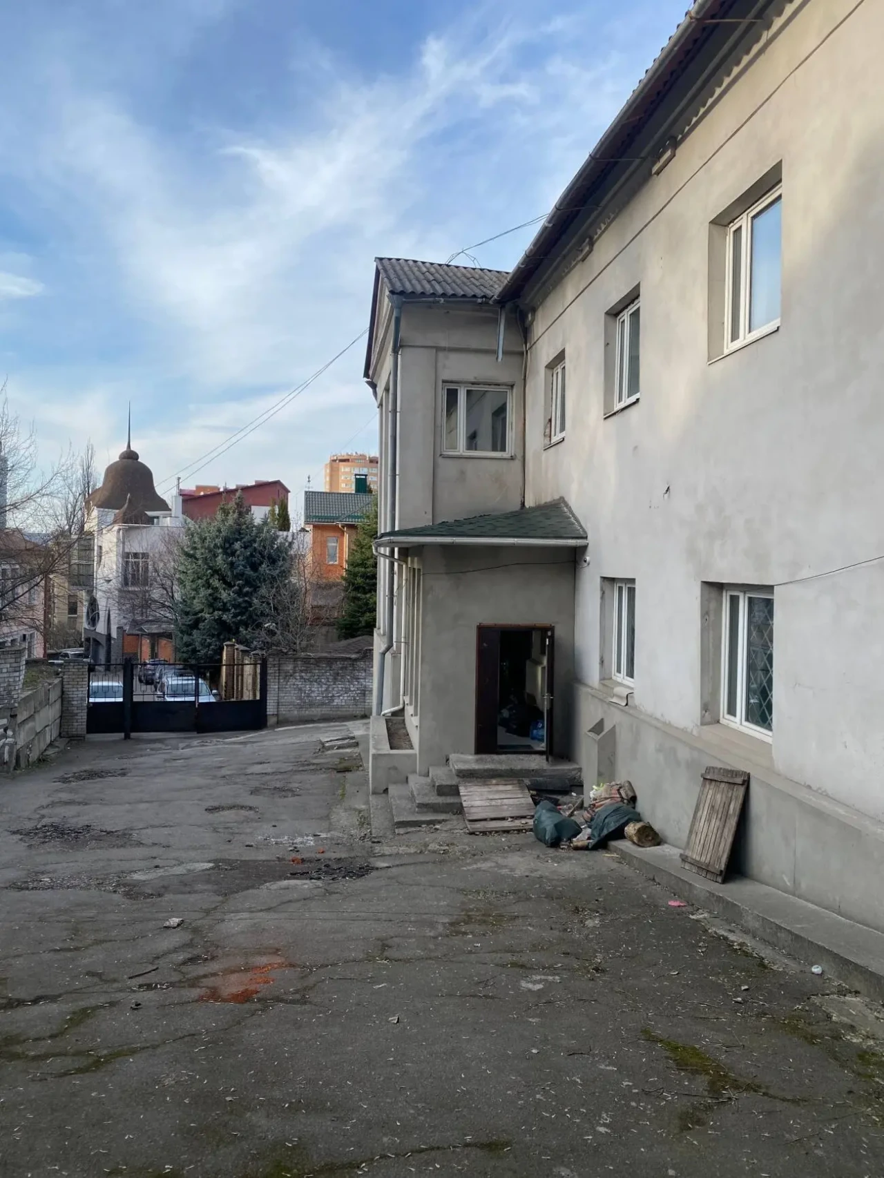 Здам окрему будівлю в центрі Дніпра 4