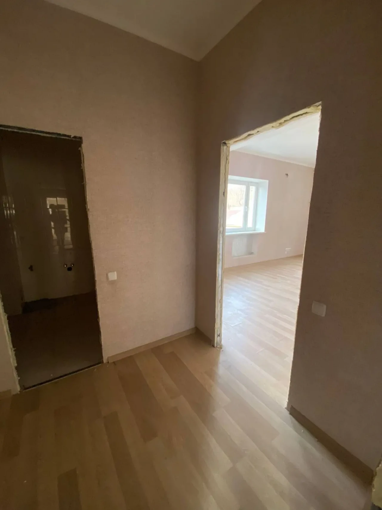 Здам окрему будівлю в центрі Дніпра 9