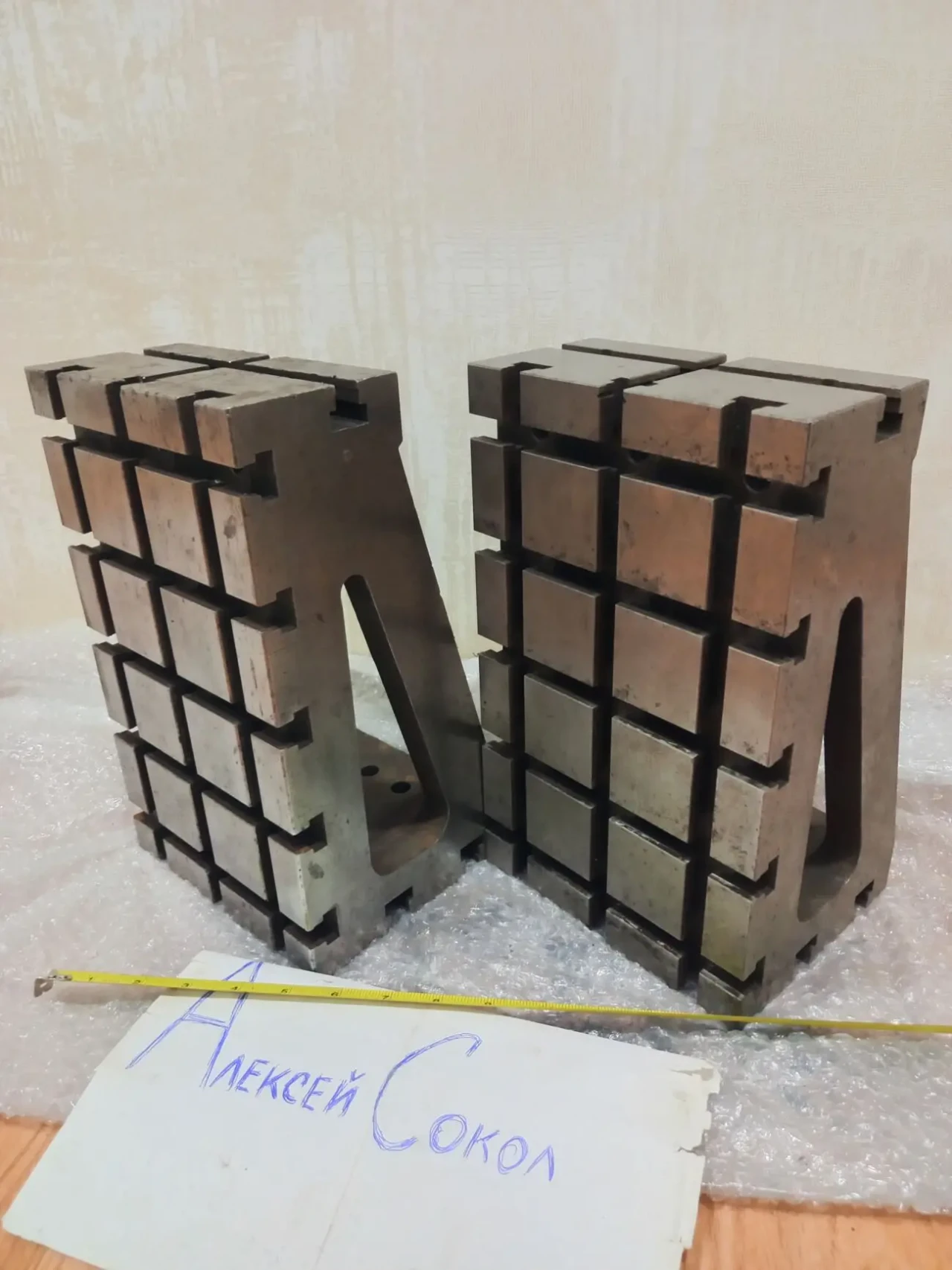 Усп12 кутики розмір 300х180х150 мм  2 шт 4