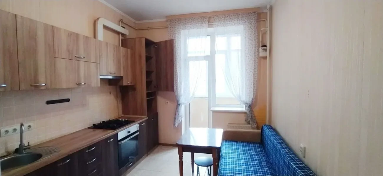 Продам 1 кімнатну квартиру в новому будинку Академіка Заболотного 2