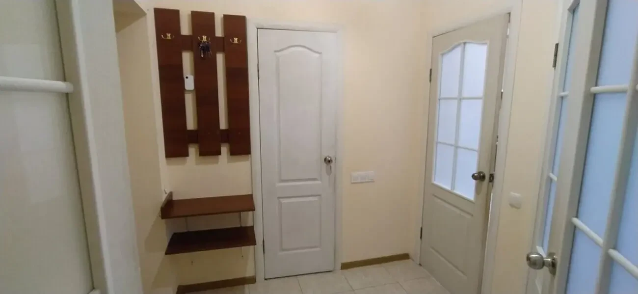 Продам 1 кімнатну квартиру в новому будинку Академіка Заболотного 8