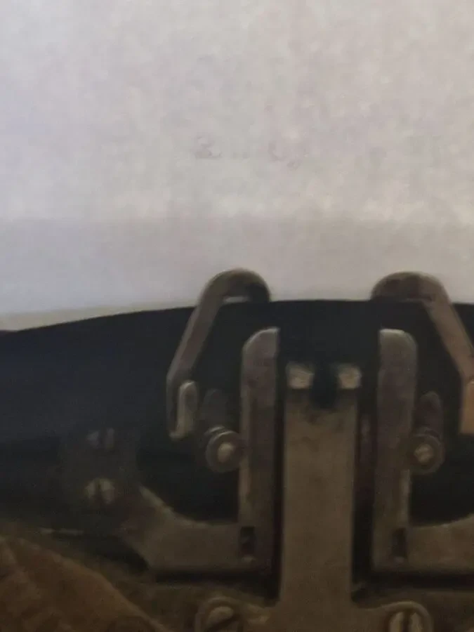 Советская механическая пишущая машинка 4